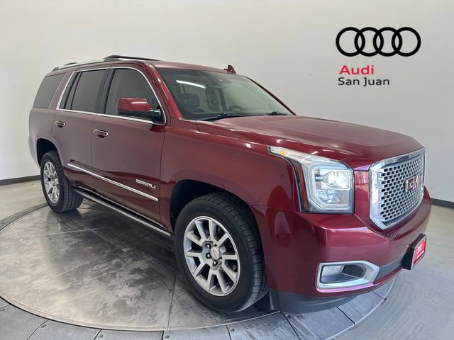 Used 2017 GMC Yukon Denali image 2