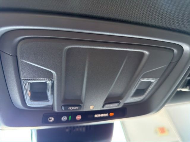 New 2026 GMC Sierra 1500 Elevation image 32