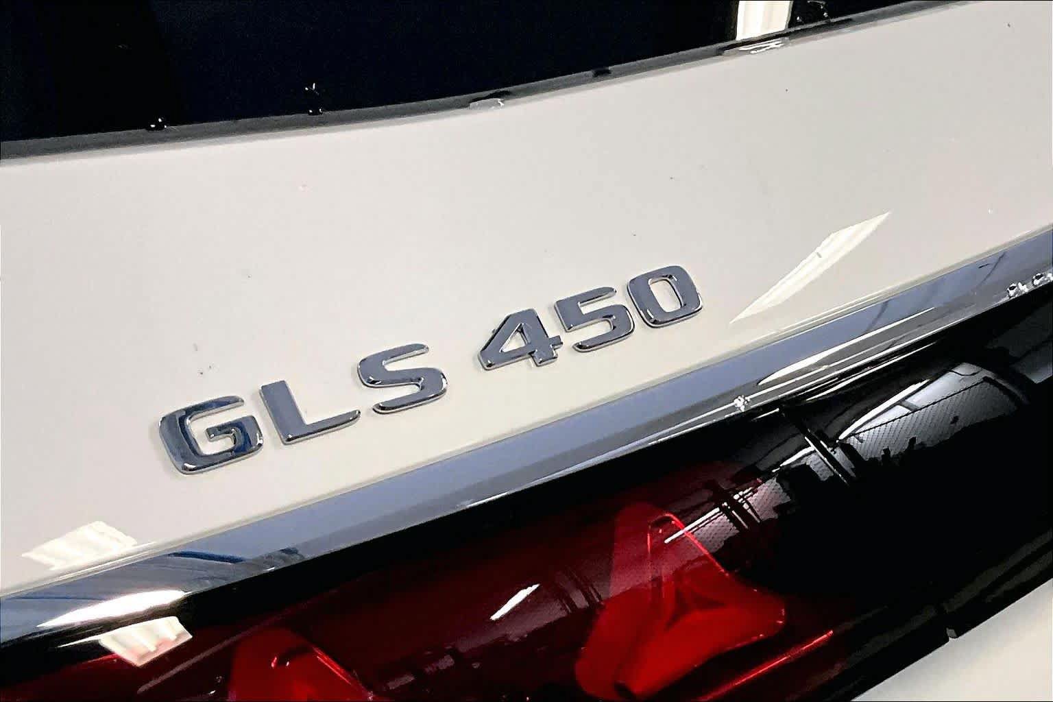 New 2027 Mercedes-Benz GLS 450 4MATIC image 7