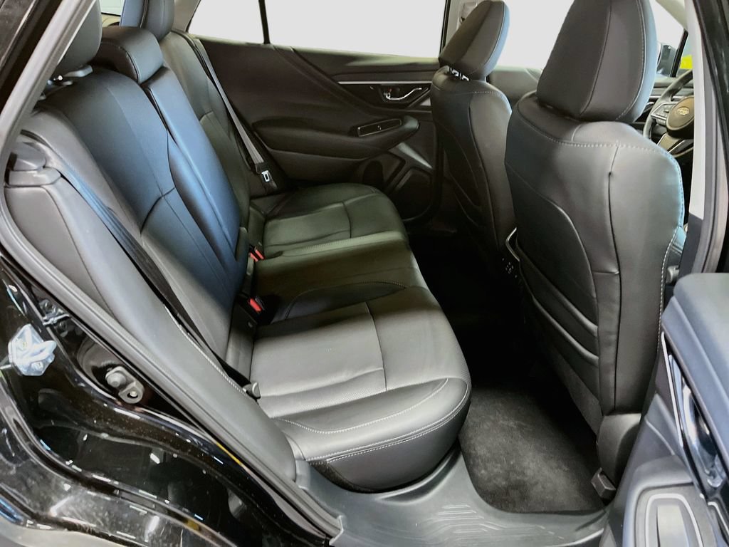 Used 2025 Subaru Outback Limited w/ Popular Package #2 AWD/4WD image 29