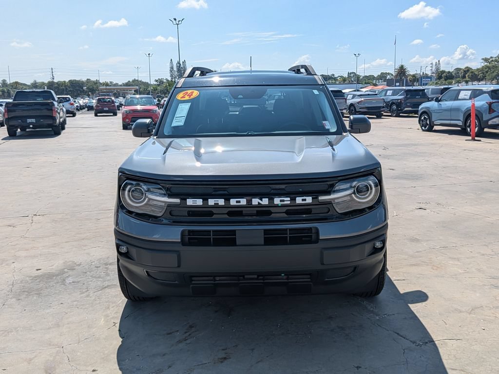 Used 2024 Ford Bronco Sport Outer Banks w/ Tech Package AWD/4WD image 3