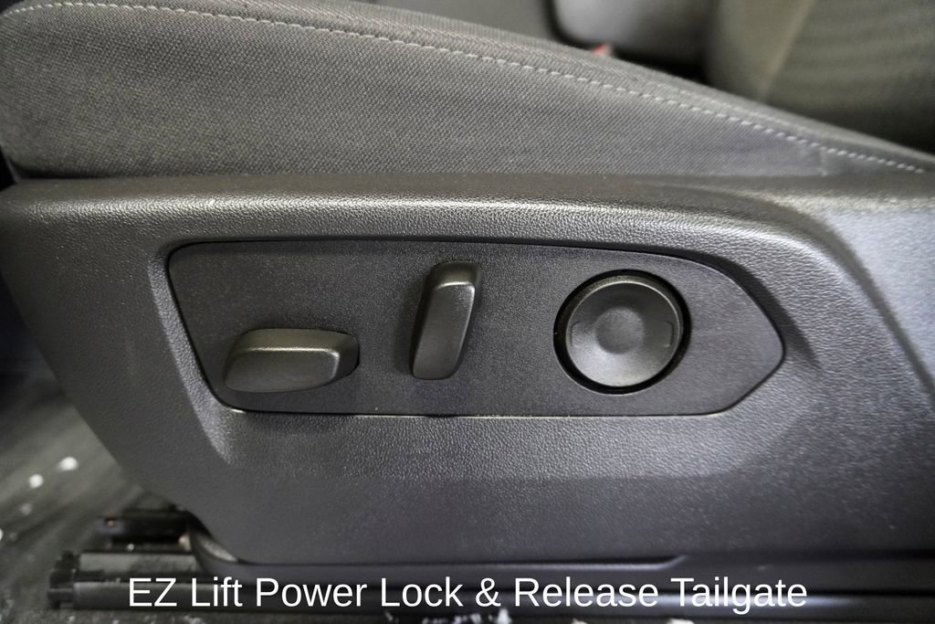 Used 2025 Chevrolet Silverado 1500 LT w/ Work Truck Package image 12