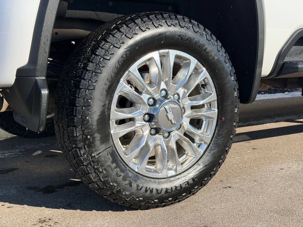 Used 2020 Chevrolet Silverado 2500 High Country w/ Technology Package AWD/4WD image 29