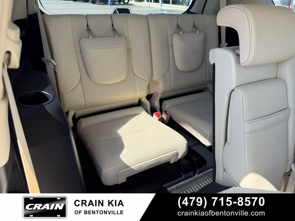 Used 2020 Lexus GX 460 Premium w/ Premium Package image 31