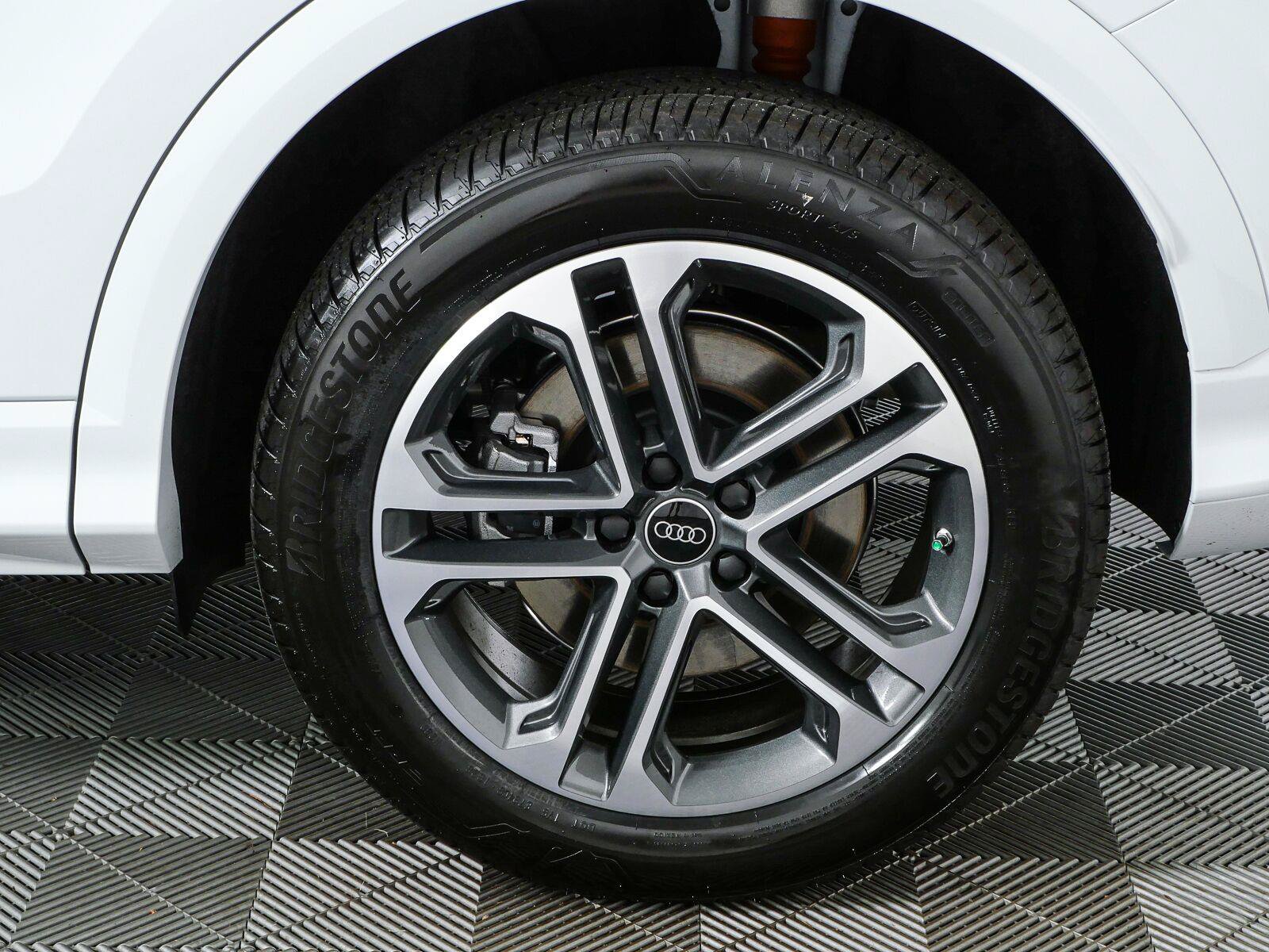 New 2026 Audi Q5 2.0T AWD/4WD image 39