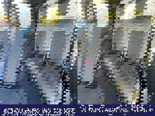 Used 2024 Jeep Grand Cherokee L Altitude image 16