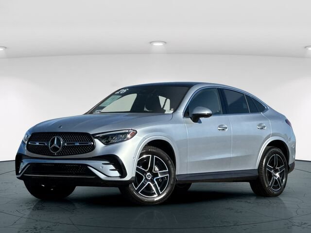 Certified 2026 Mercedes-Benz GLC 300 4MATIC image 2