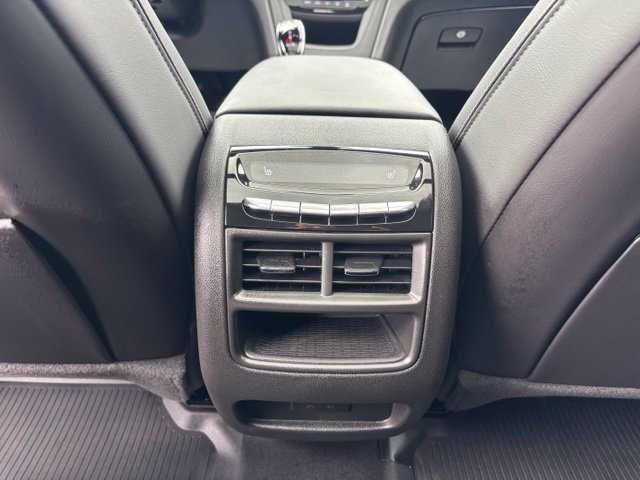 Certified 2025 Cadillac XT5 Premium Luxury w/ Technology Package AWD/4WD image 23