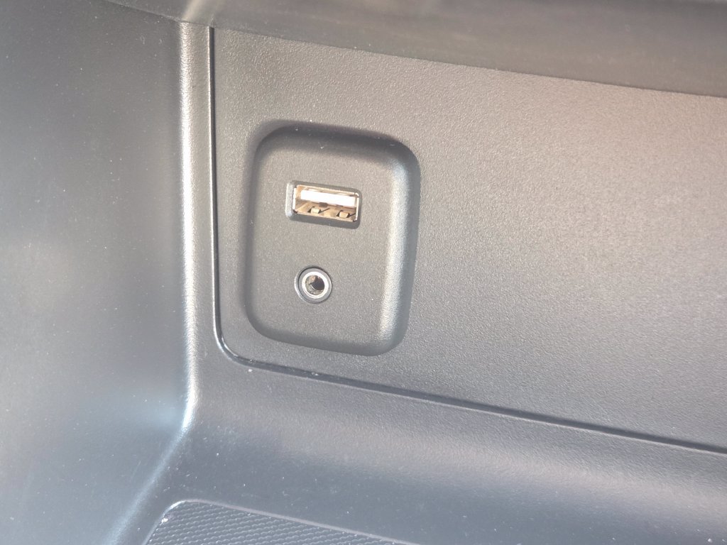 Used 2018 Chevrolet Colorado LT w/ LT Convenience Package AWD/4WD image 14
