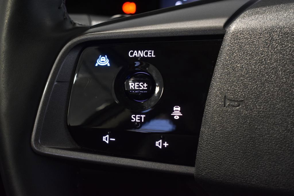 Used 2025 Nissan Murano SV image 20