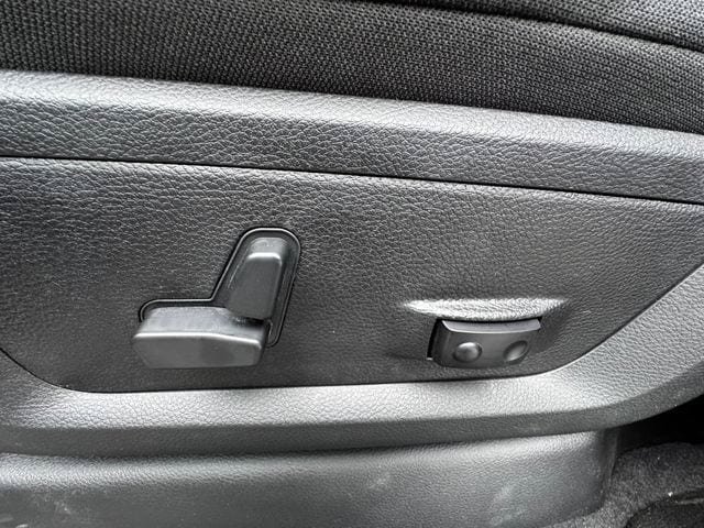 New 2026 RAM 2500 Big Horn AWD/4WD image 41