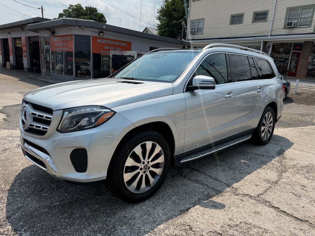 Used 2019 Mercedes-Benz GLS 450 4MATIC image 2