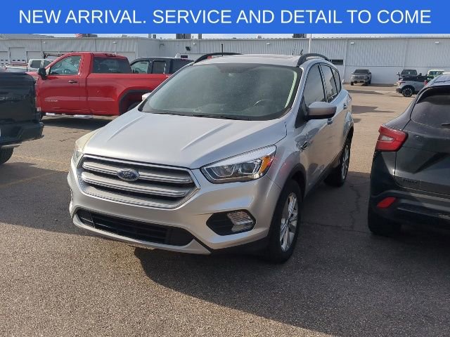 Used 2017 Ford Escape SE w/ SE Leather Comfort Package AWD/4WD video 1