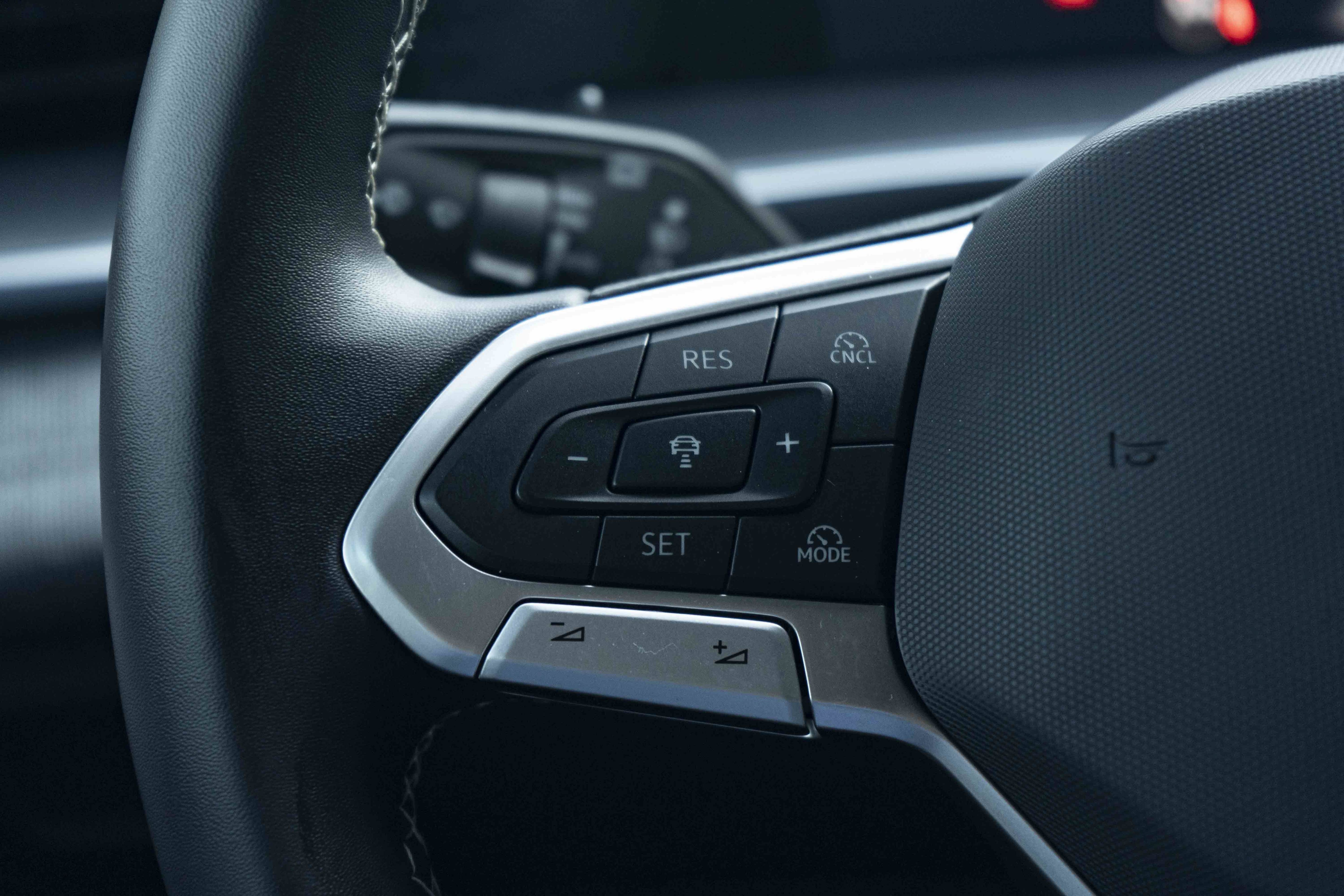 Certified 2026 Volkswagen Tiguan S FWD image 19