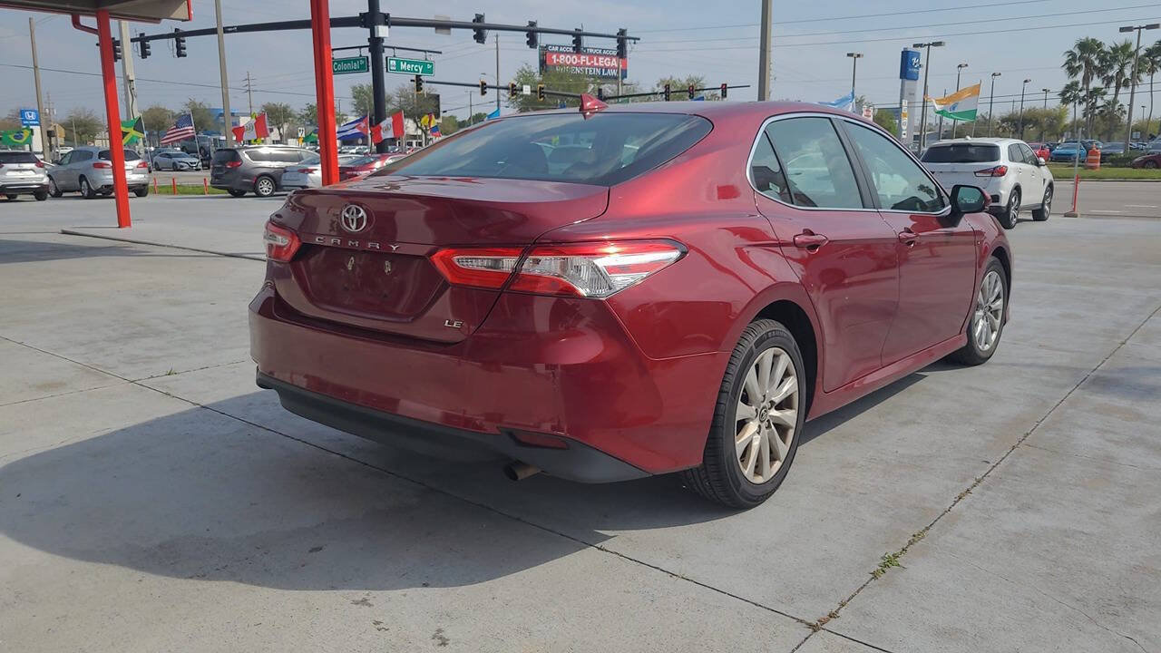 Used 2020 Toyota Camry LE FWD image 4