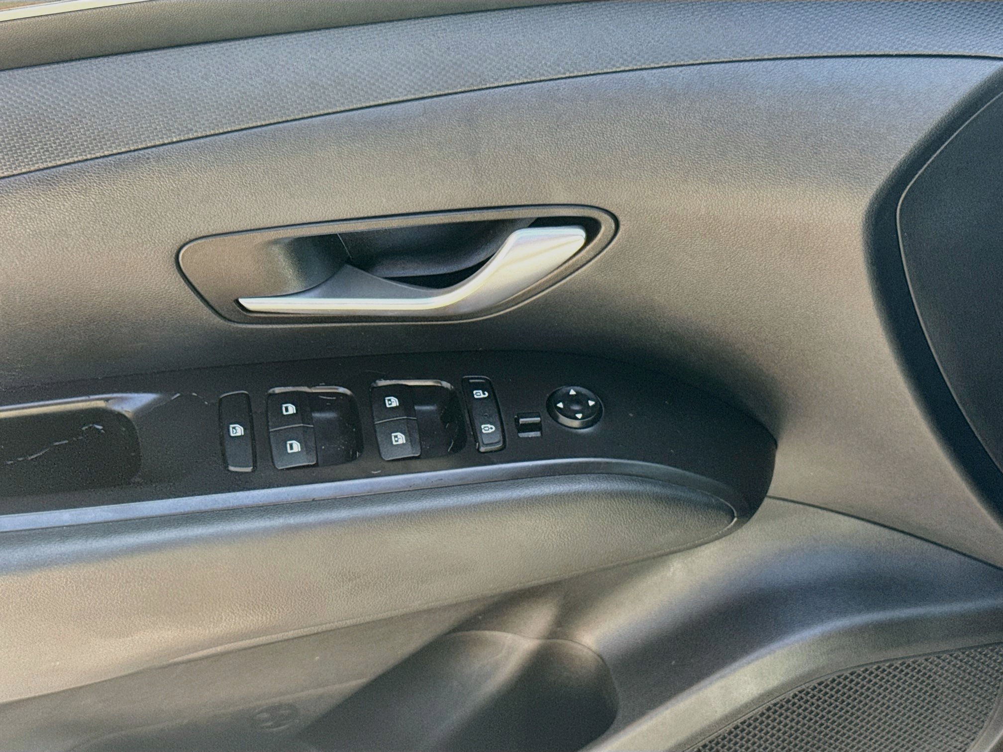 Used 2022 Hyundai Tucson SEL FWD image 14