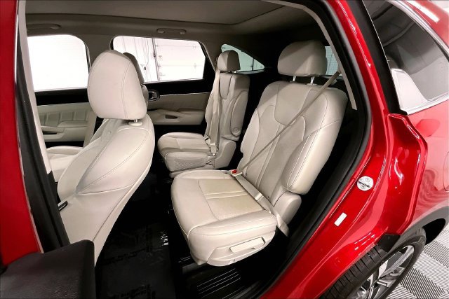 Used 2022 Kia Sorento SX Prestige w/ Panoramic Sunroof Package AWD/4WD image 25