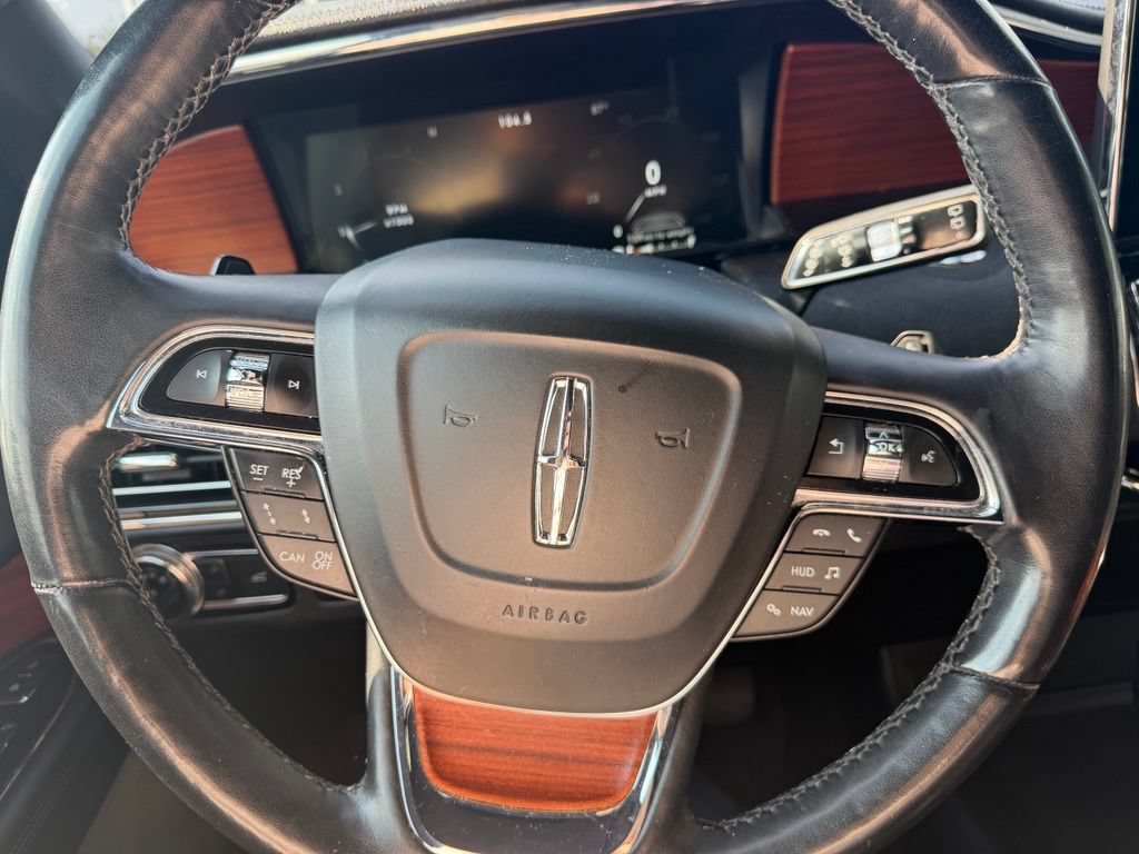 Used 2020 Lincoln Navigator L Reserve w/ Equipment Group 208A Reserve AWD/4WD image 8
