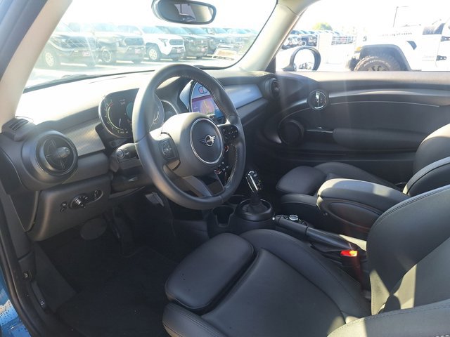 Used 2024 MINI Cooper S FWD image 9