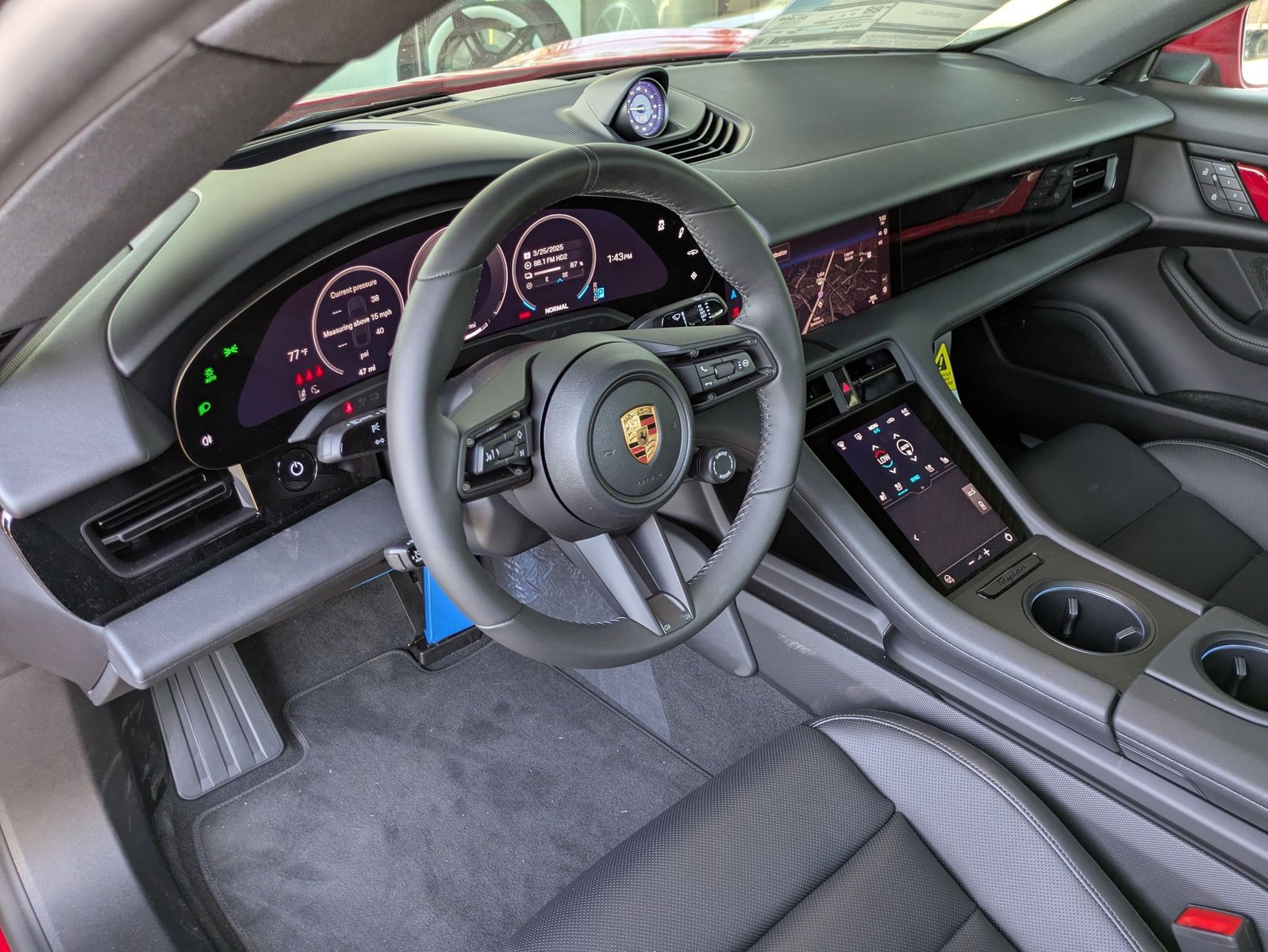 New 2025 Porsche Taycan 4S AWD/4WD image 4