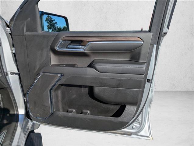 Used 2022 Chevrolet Silverado 1500 LT AWD/4WD image 23
