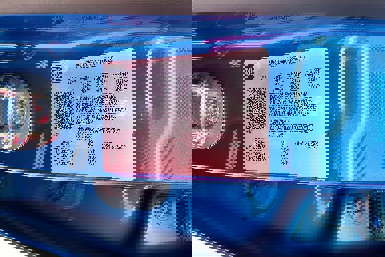 Used 2024 Chevrolet Colorado LT w/ LT Convenience Package II image 34