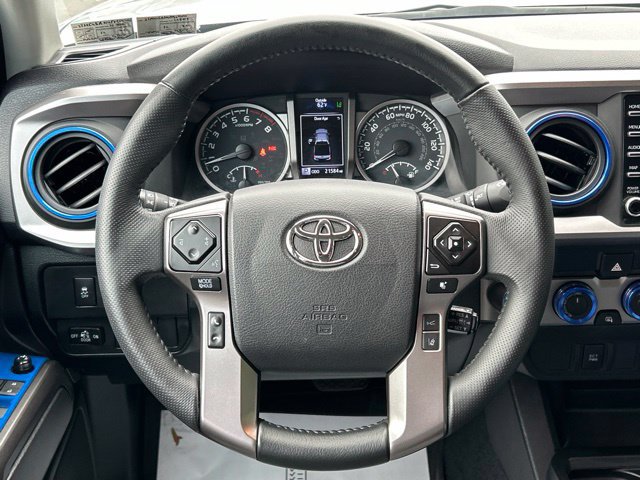 Used 2023 Toyota Tacoma SR5 AWD/4WD image 38