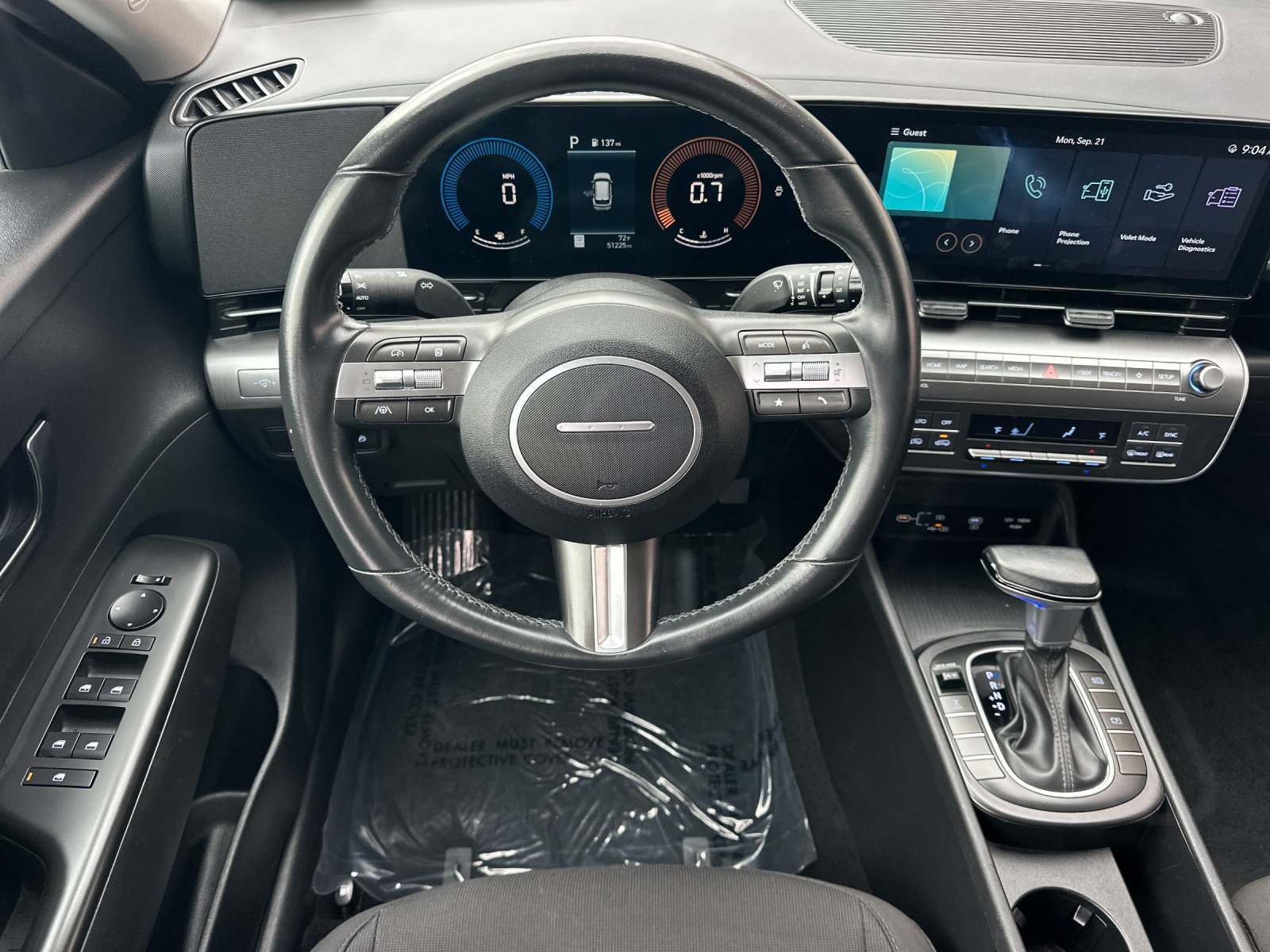 Used 2024 Hyundai Kona SEL AWD/4WD image 13