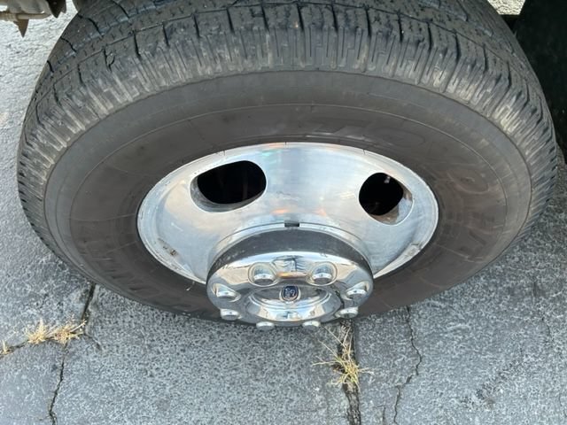 Used 2007 Ford F350 Lariat RWD image 17