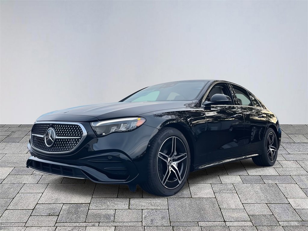 New 2026 Mercedes-Benz E 350 4MATIC Sedan image 3