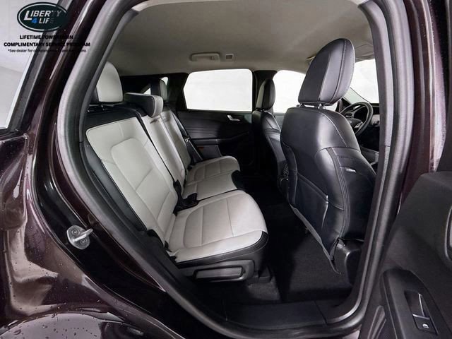 Used 2023 Ford Escape SE image 27