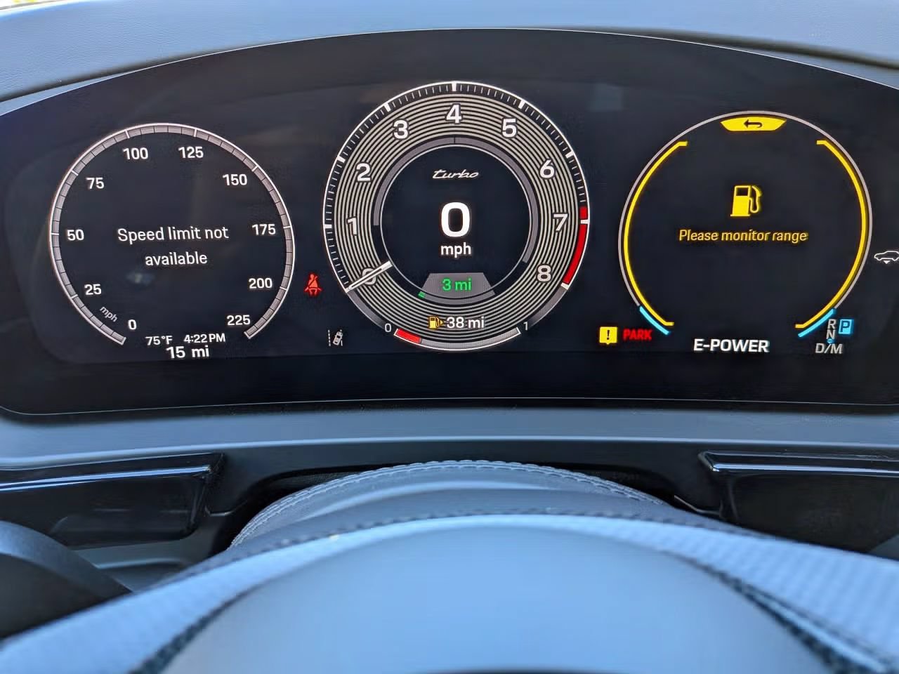 Certified 2025 Porsche Cayenne Turbo AWD/4WD image 17