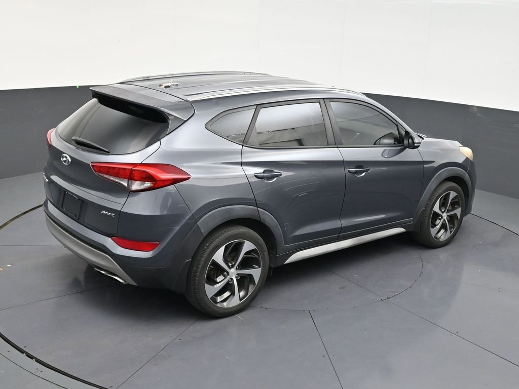 Used 2018 Hyundai Tucson Sport FWD image 15