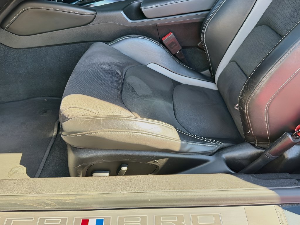 Used 2022 Chevrolet Camaro SS RWD image 19