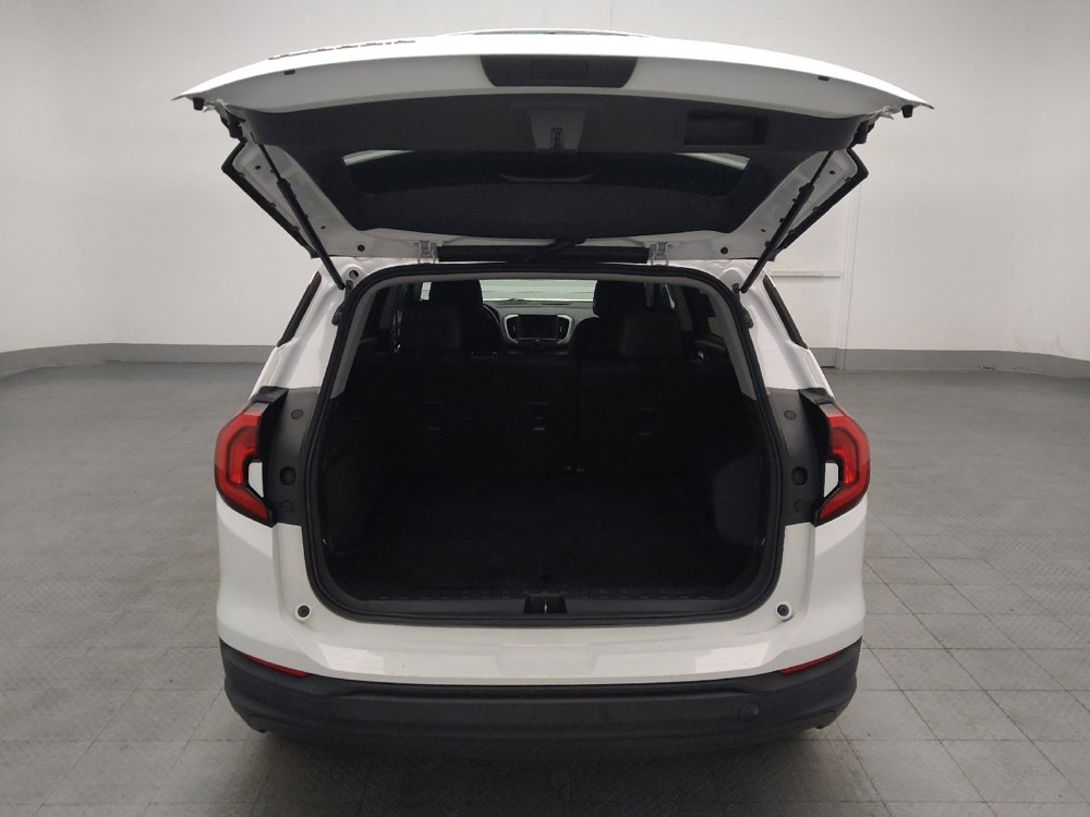Used 2021 GMC Terrain SLE FWD image 29
