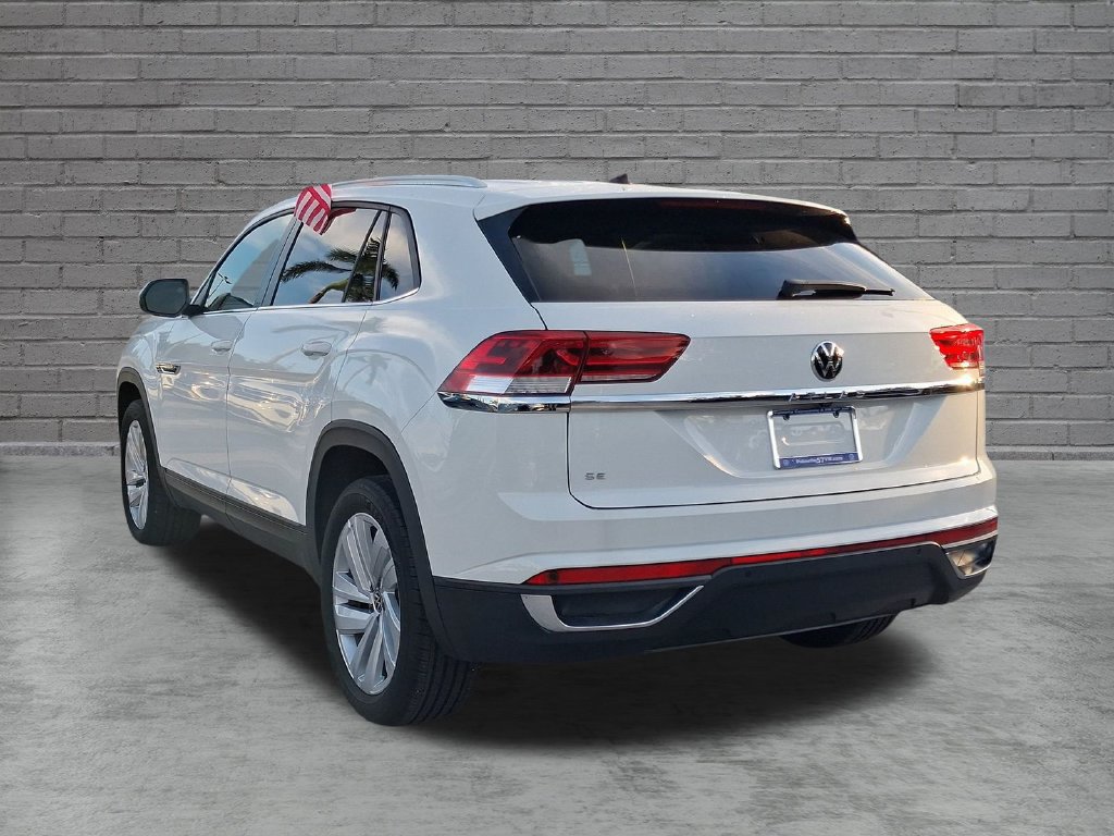 Used 2023 Volkswagen Atlas Cross Sport SE FWD image 9