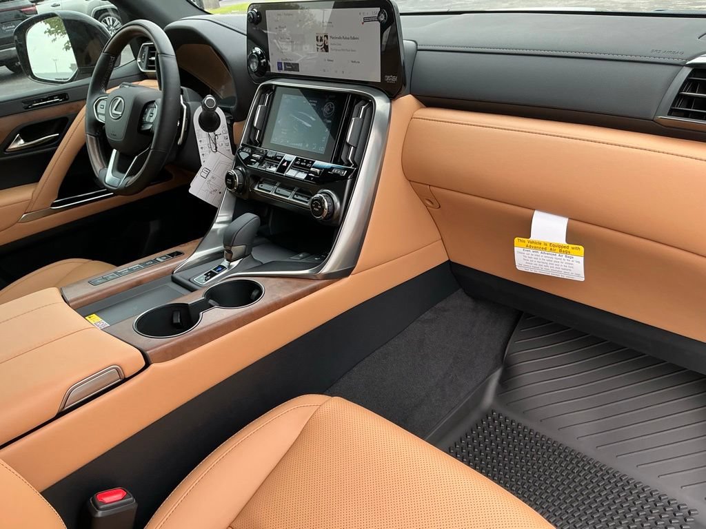 New 2026 Lexus LX 700h Luxury AWD/4WD image 23