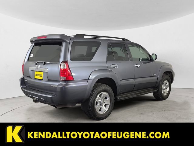 Used 2008 Toyota 4Runner SR5 AWD/4WD image 5