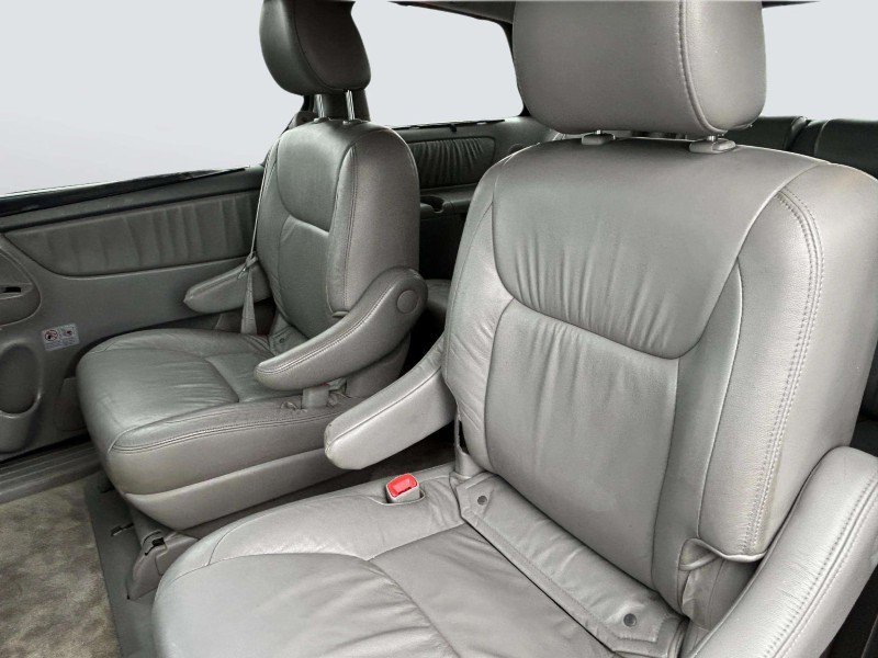 Used 2010 Toyota Sienna XLE Limited AWD/4WD image 26