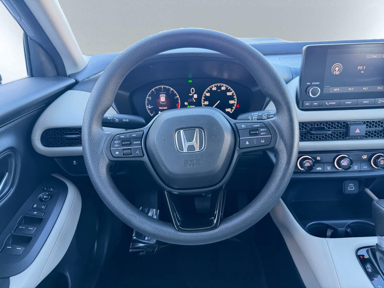 Used 2025 Honda HR-V LX image 17