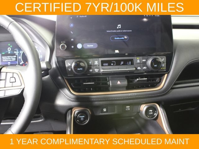 Used 2024 Toyota Grand Highlander AWD Hybrid image 23