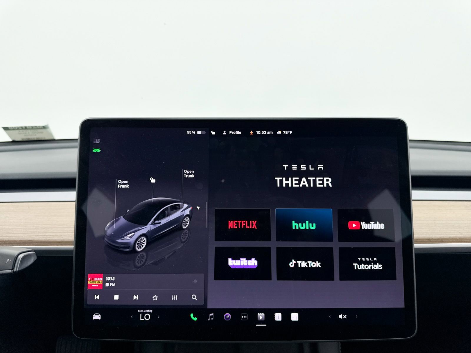 Used 2023 Tesla Model 3 Standard Range RWD image 6