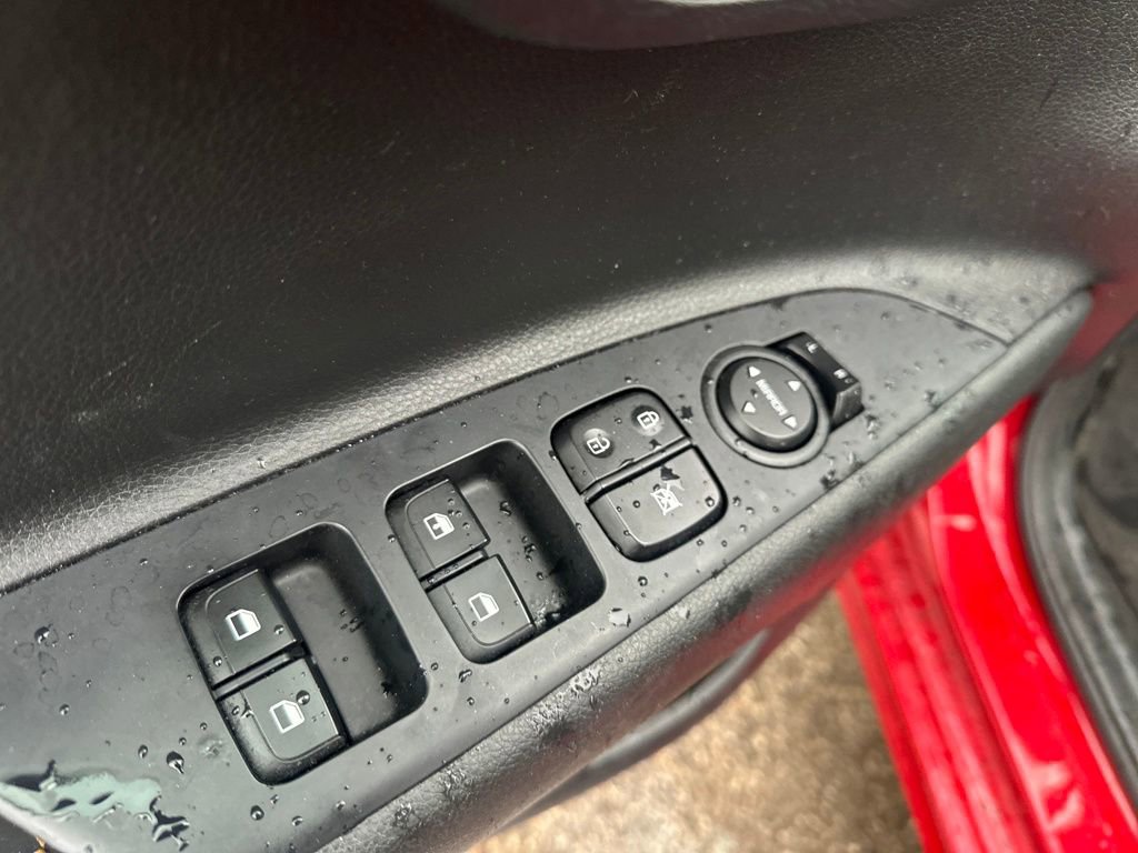 Used 2022 Kia Rio S image 12