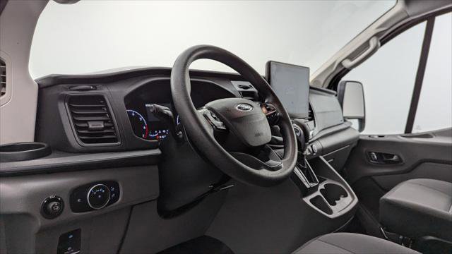 Used 2023 Ford Transit 350 XLT image 19