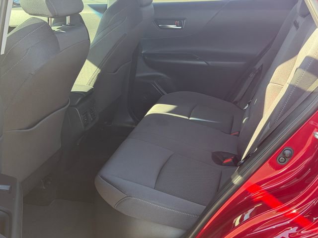 Used 2023 Toyota Venza LE AWD/4WD image 17