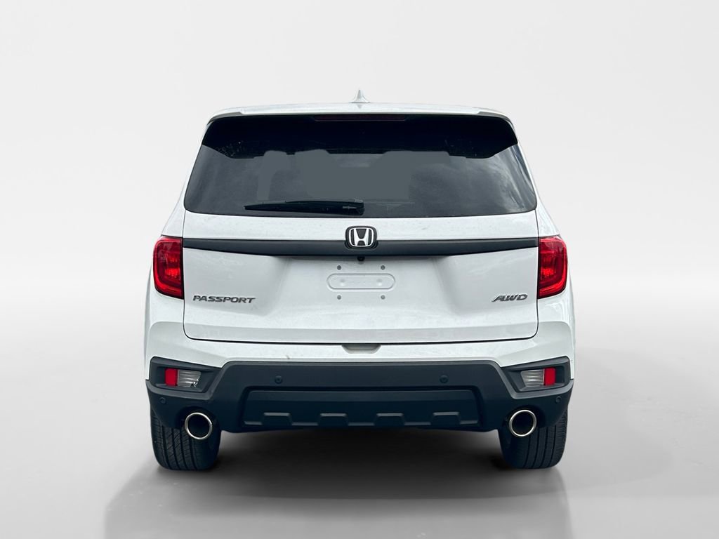 Used 2023 Honda Passport EX-L image 4