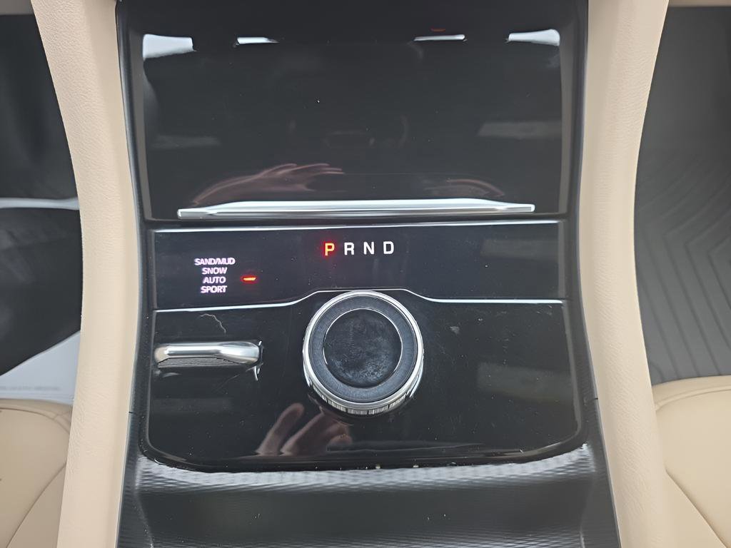 Used 2023 Jeep Grand Cherokee Limited image 25