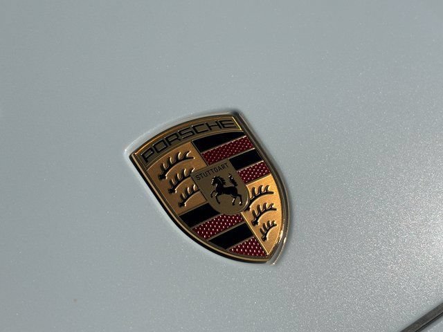 Used 2026 Porsche Cayenne AWD/4WD image 27