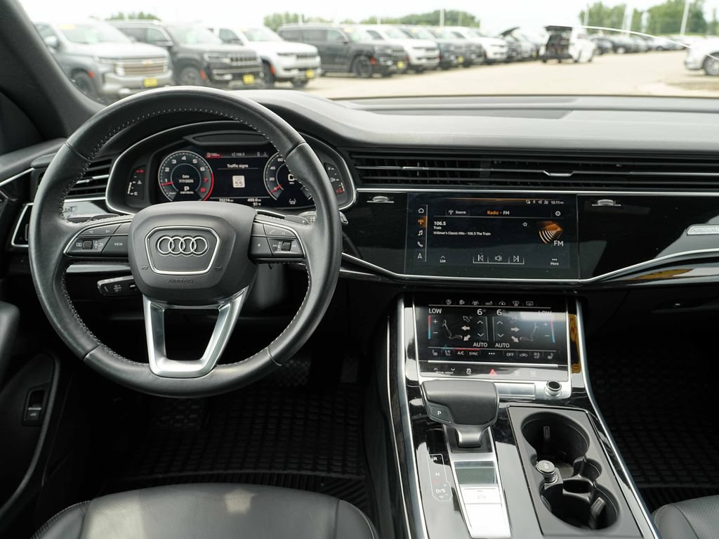 Used 2019 Audi Q8 Prestige AWD/4WD image 29