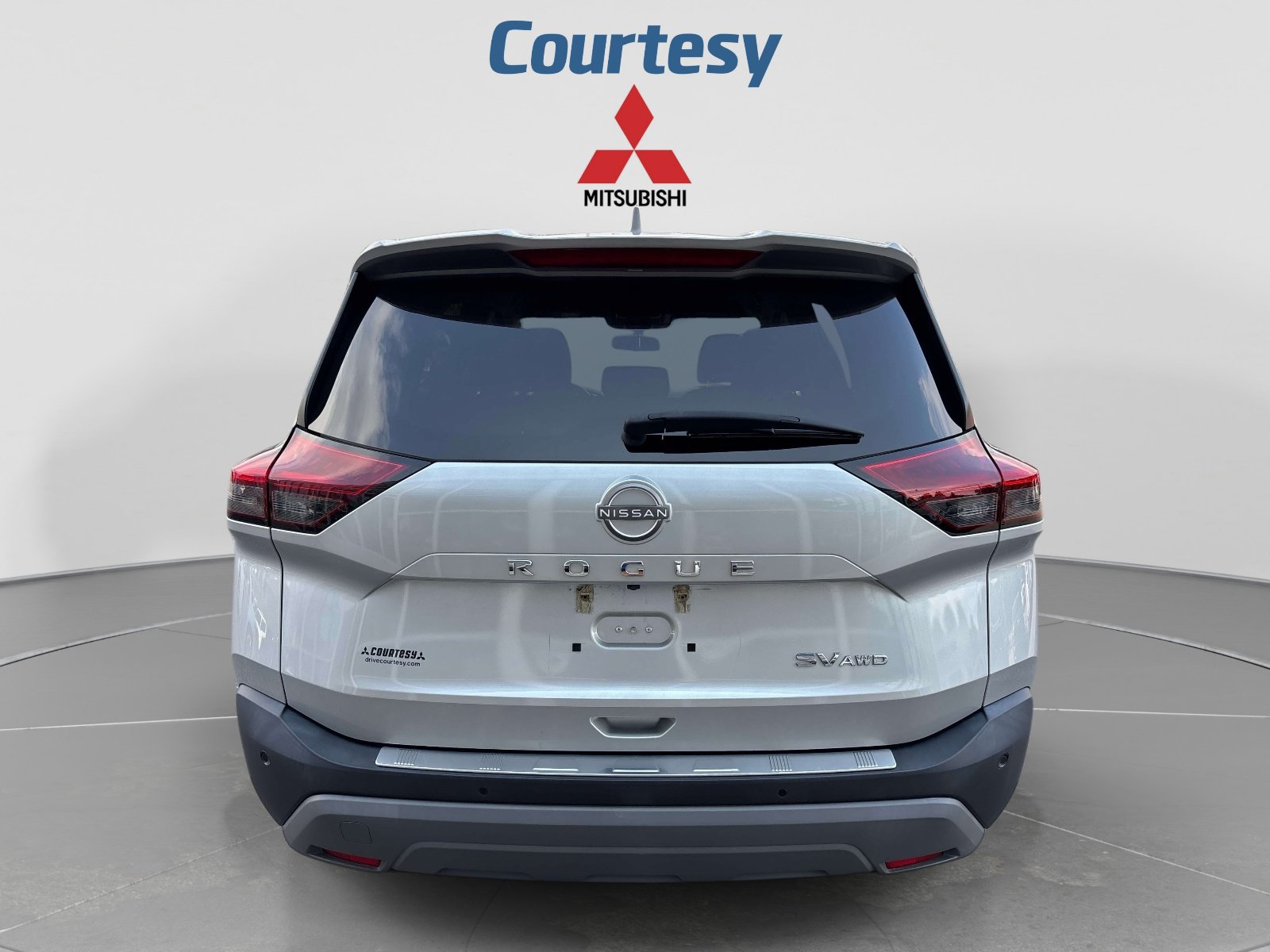 Used 2022 Nissan Rogue SV AWD/4WD image 4